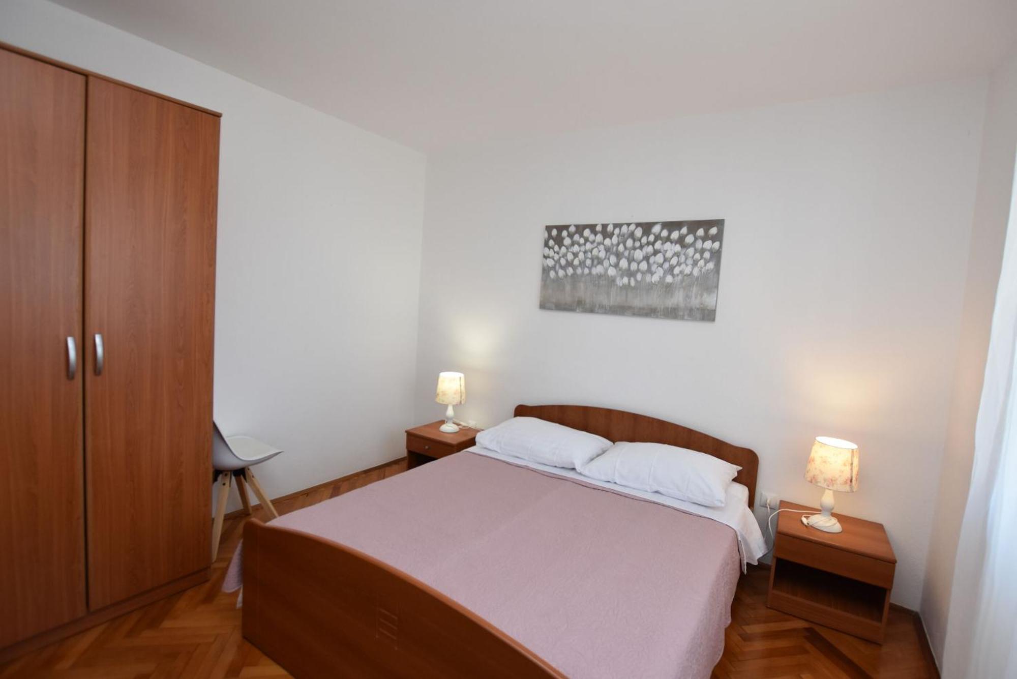 Apartments Guzela Primošten Стая снимка