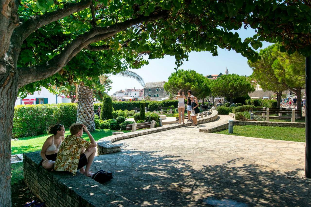Apartments Guzela Primošten Екстериор снимка